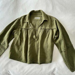 Free People We The Free Loose Fit 100% Cotton Top, Olive Green Size XS NWOT